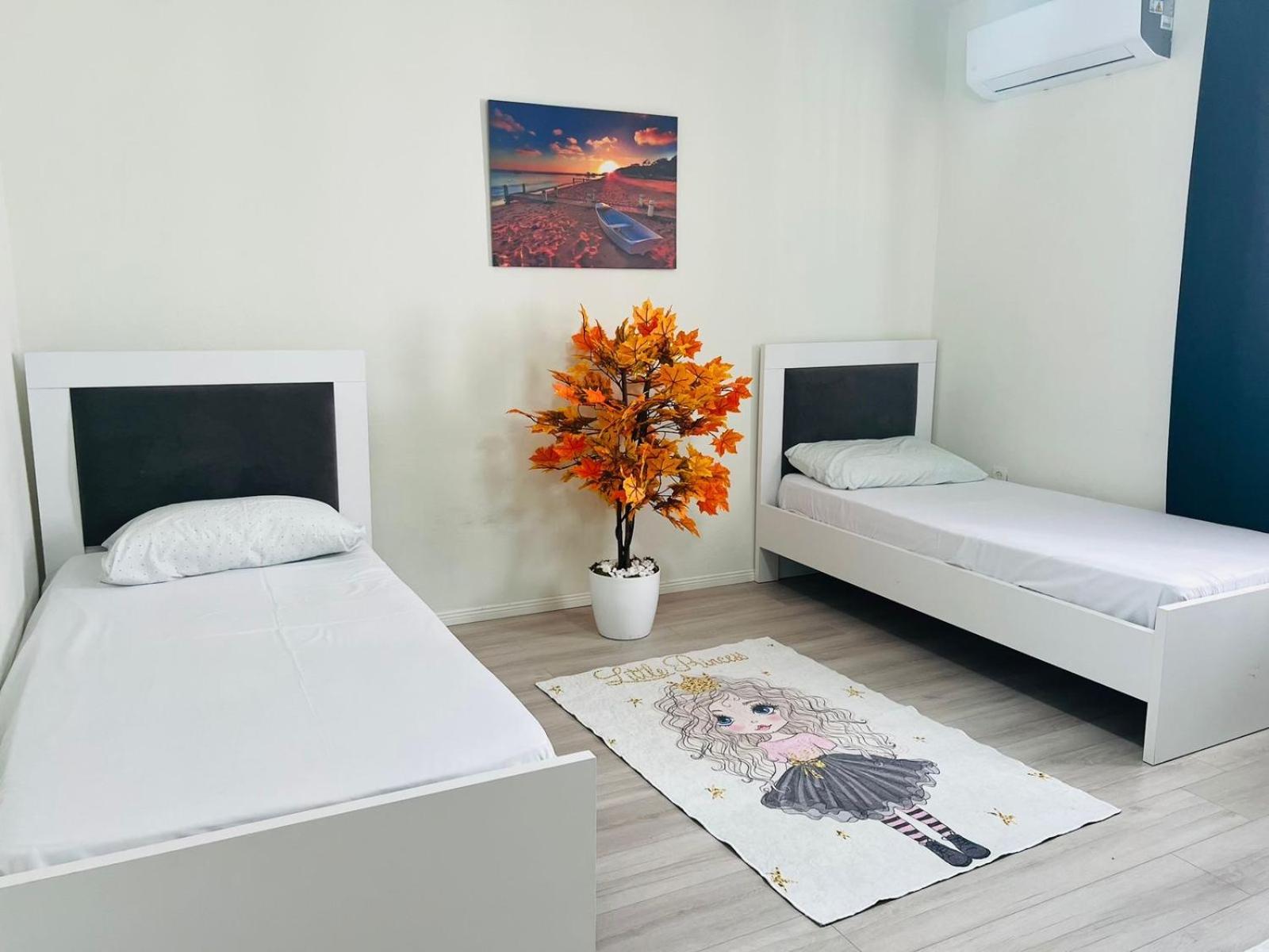 Senri Apartment *